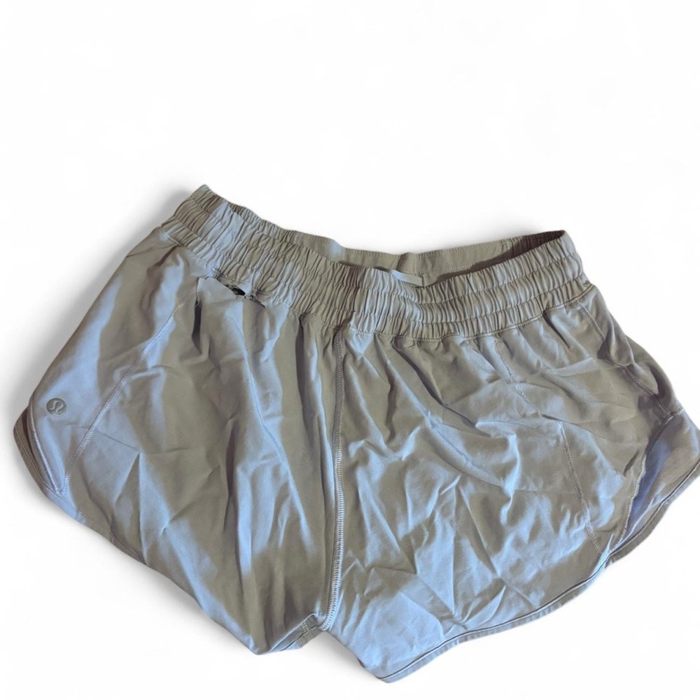 lululemon hotty hots size 10